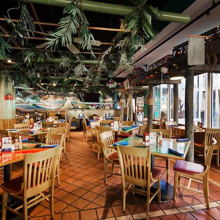 Holiday Inn & Suites Clearwater Beach S-Harbourside Екстер'єр фото